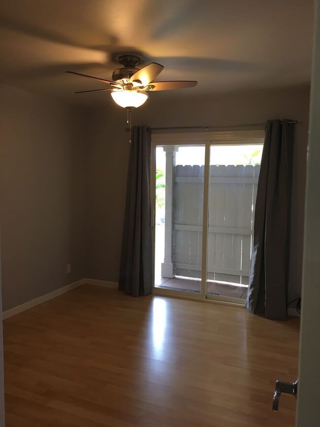 Building Photo - Kuau Bayview Estates Unfurnished 3 Bedroom...
