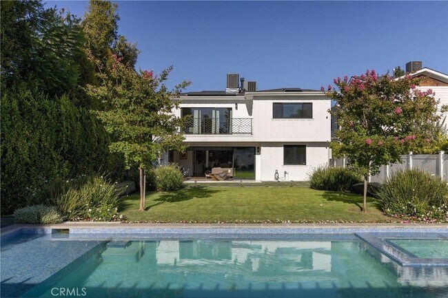 Building Photo - 4637 Morella Ave