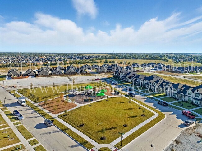 Building Photo - 1801 Ethereal Ln