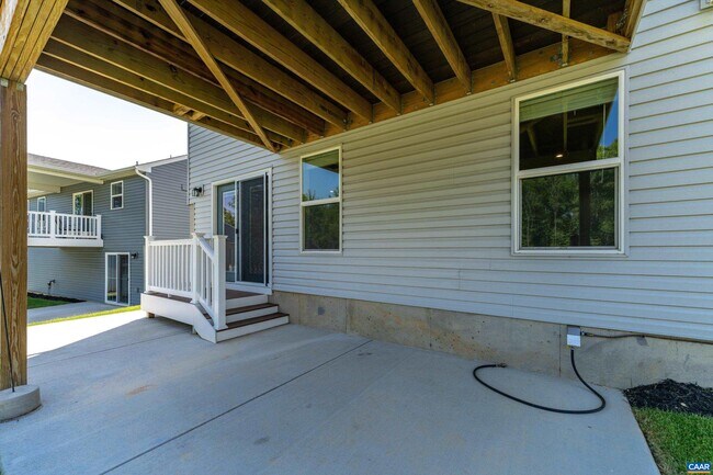 Building Photo - 93 Archer Dr