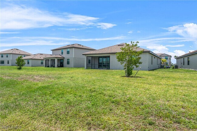 Building Photo - 14179 Winding Cedar Wy
