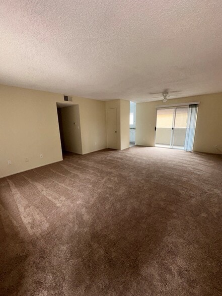 Living Room - Torrance Courtyard Apartments