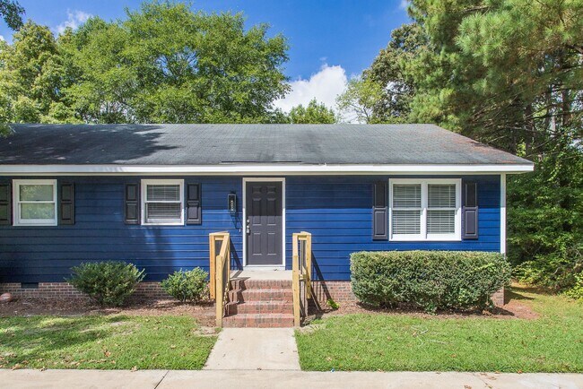Building Photo - Welcome to Angier Townhomes