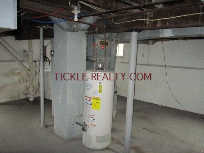 Building Photo - 48 Henrietta St