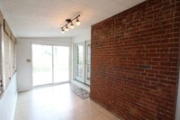 Building Photo - Award winning schools. Stunning home.  Centrally Located.