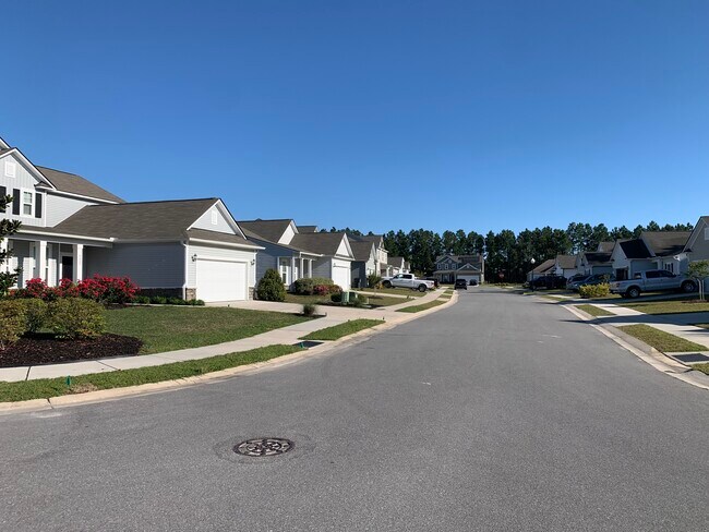Building Photo - 6469 Lucerna Pl