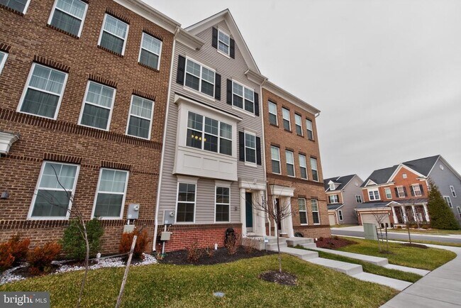 Building Photo - 7503 Grey Rock Ln