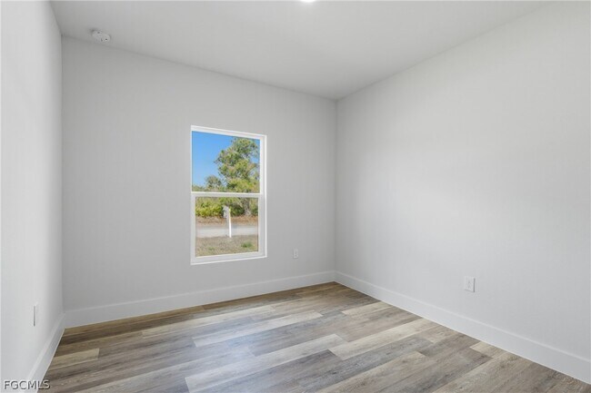 Building Photo - 325 Hermosa Ave