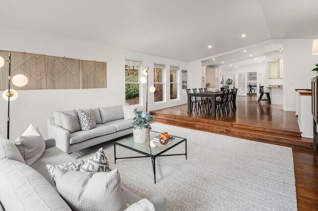 Building Photo - Modern Elegance Meets Island Living! |8475...