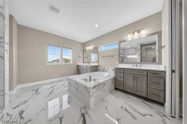 Building Photo - 20060 Hartford Blvd