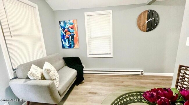 Building Photo - 1718 White St