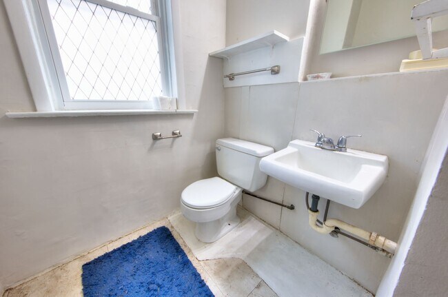 Building Photo - 3111 Portis Ave