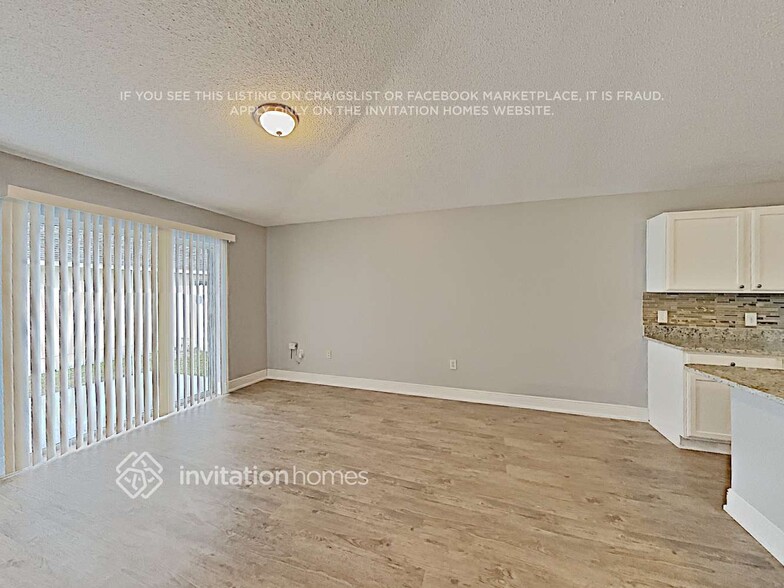 Building Photo - 2104 Derringer Ct