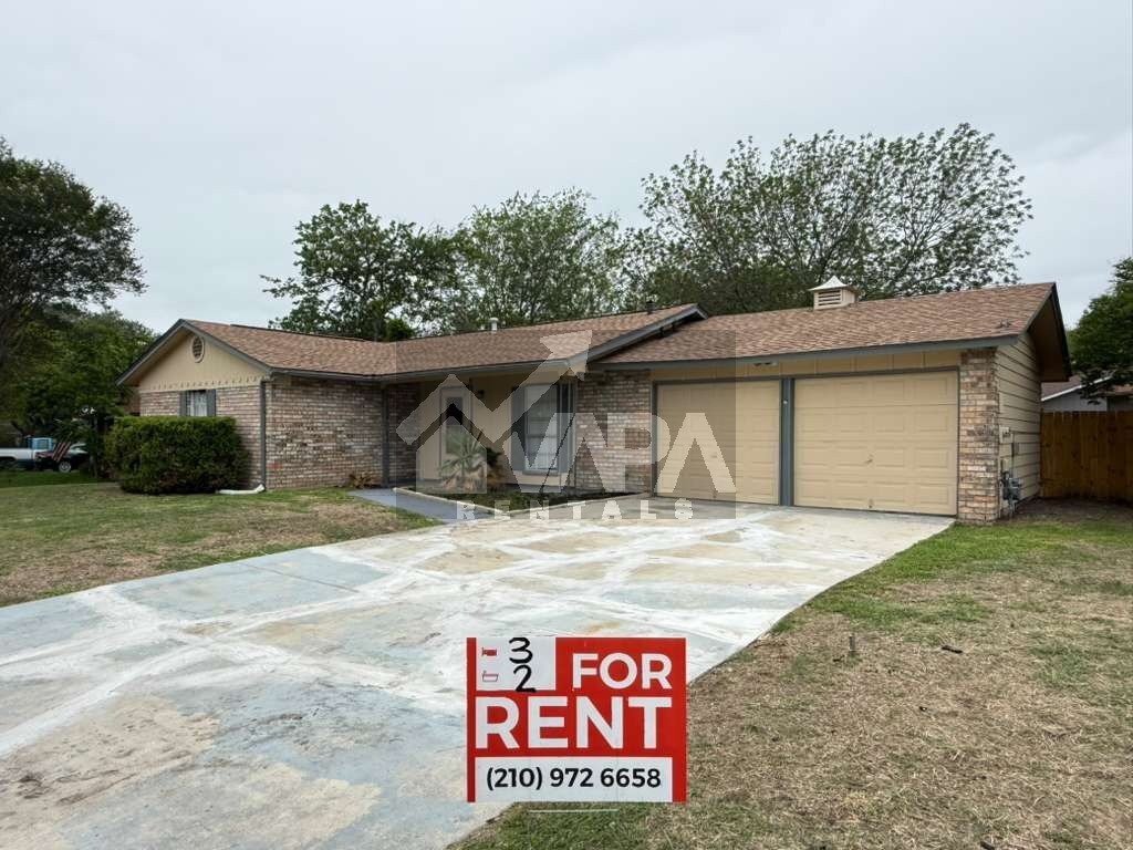 Building Photo - 5419-5419 Lk Grv Dr