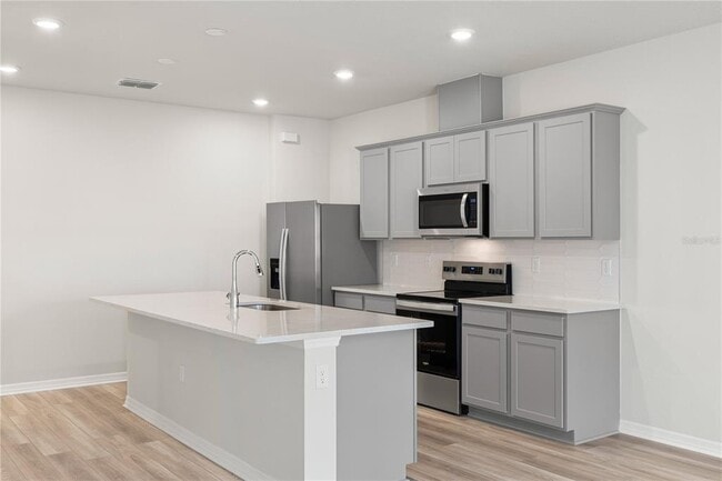 Building Photo - 6373 Breeze Filled Ln