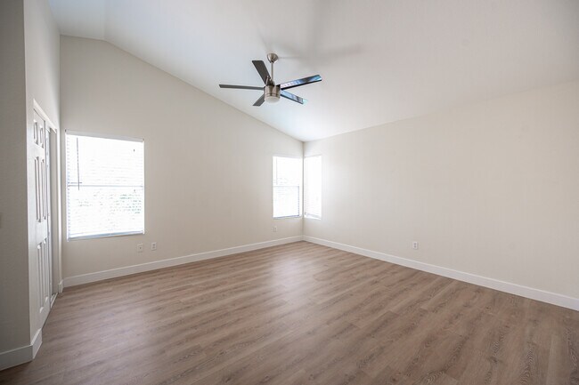 Building Photo - 1416 Grey Hunter Dr