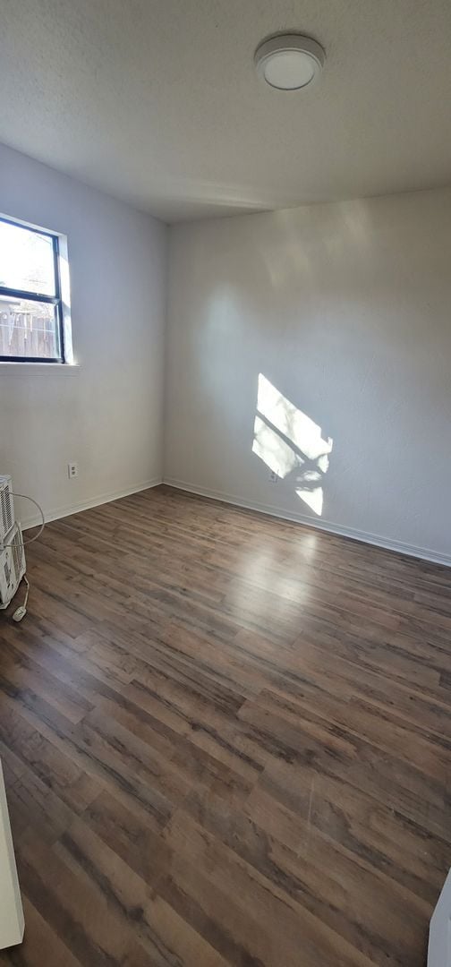 Building Photo - This perfect slice of peace!