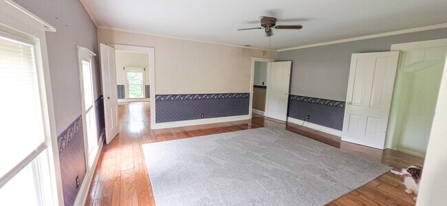 Building Photo - 11718 Thayer Rd