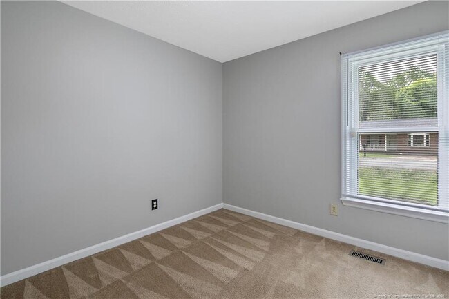 Building Photo - 3970 Loufield Dr