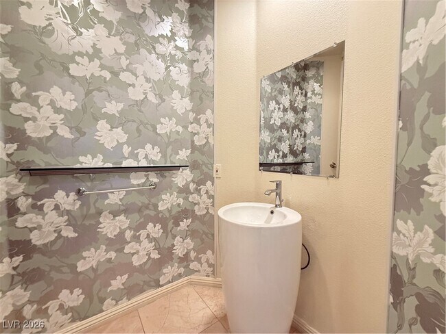 Building Photo - 10284 Sofferto Ave