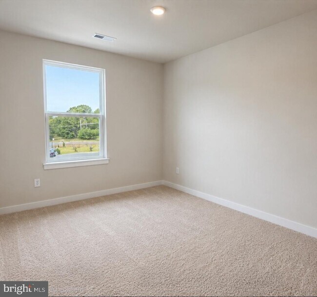 Building Photo - 105 Boone Ct