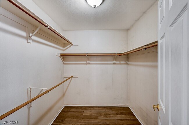 Building Photo - 2704 Fire Water Ct