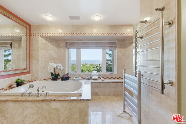 Building Photo - 3664 Gleneagles Dr