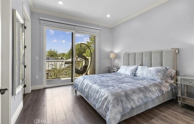 Building Photo - 201 N Reese Pl