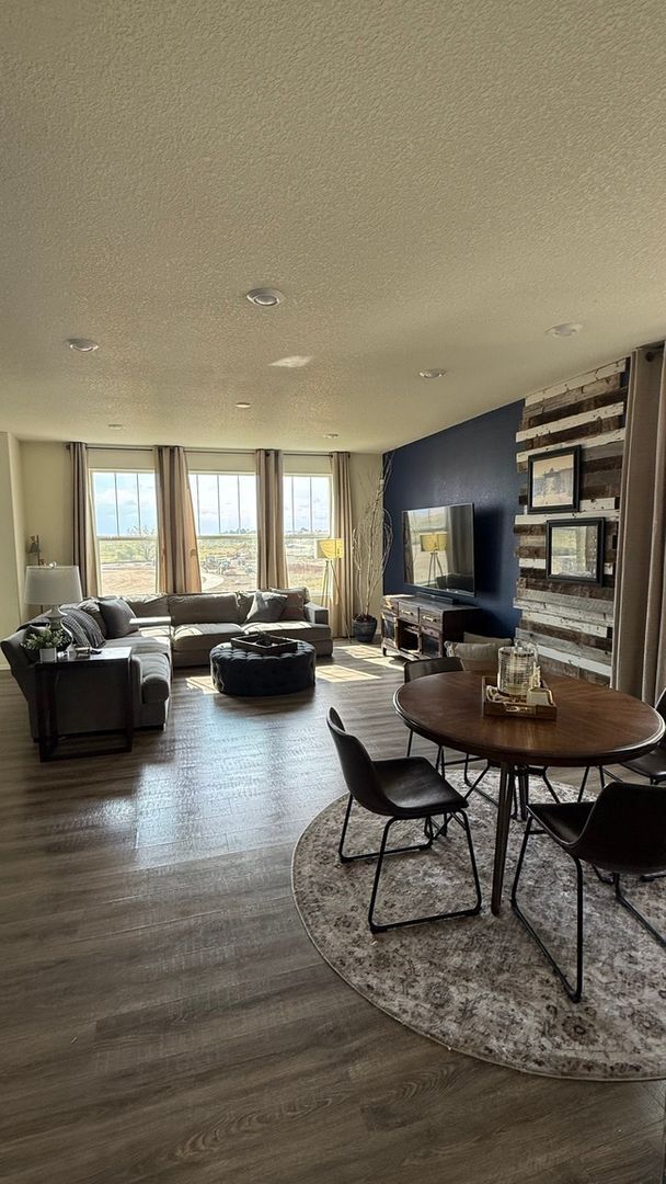 Building Photo - 9541 Pagosa St