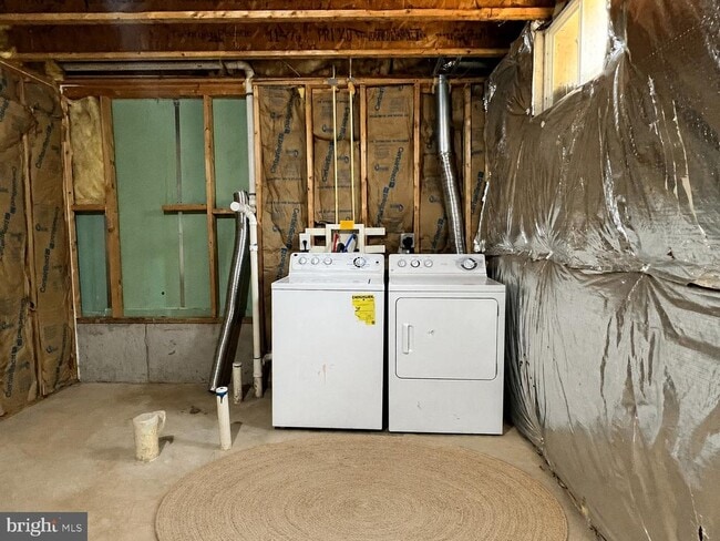 Building Photo - 17 Snead Drive.