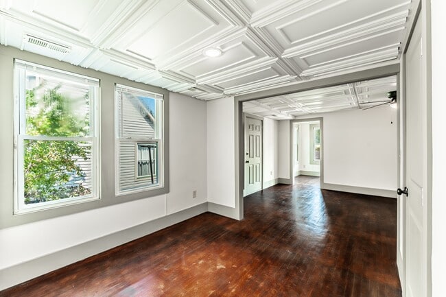 Building Photo - 210 Dewey St