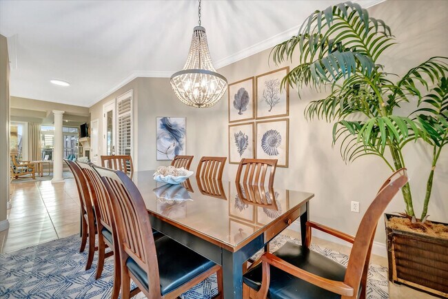 Building Photo - 6406 Gulf Dr