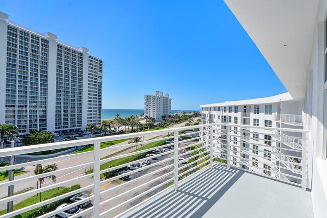Building Photo - 2851 S Ocean Blvd