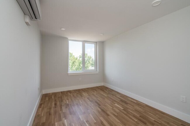 Building Photo - 1 bedroom in Cambridge MA 02139