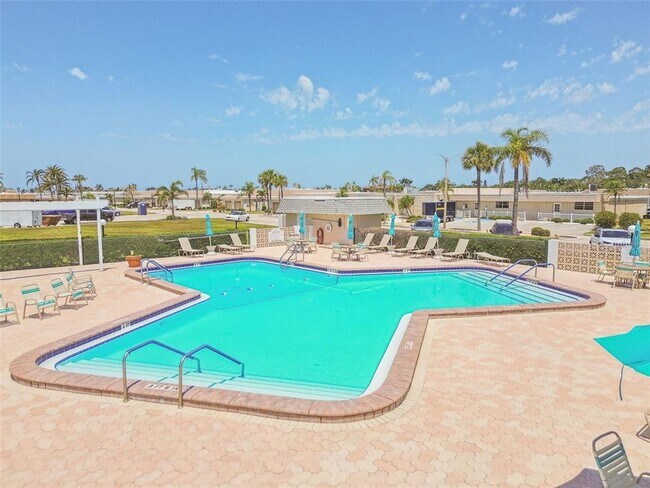 Building Photo - 392 Boca Ciega Point Blvd N