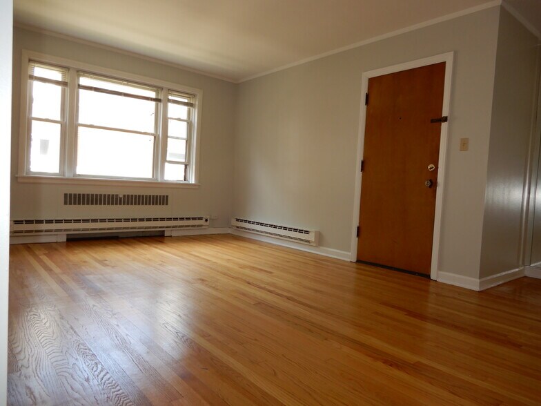 Building Photo - 1508 N Harlem Ave