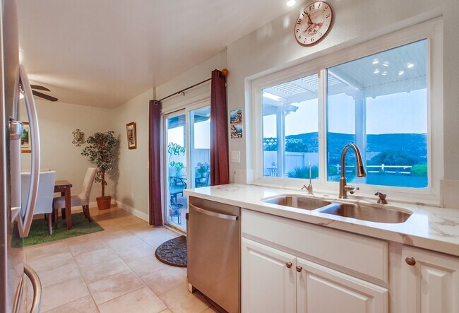 Building Photo - 9044 Capcano Rd