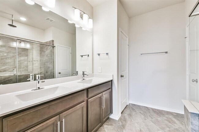 Building Photo - 10503 Marston Vineyard Dr