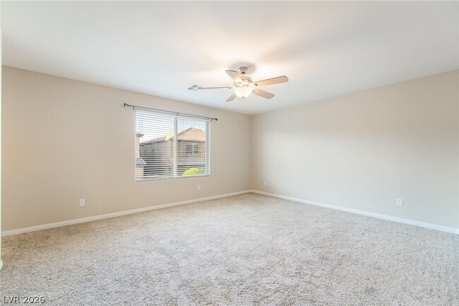 Building Photo - 121 Pictor Ave