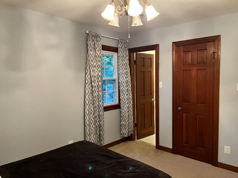 Building Photo - 13600 Fox Chase Terrace