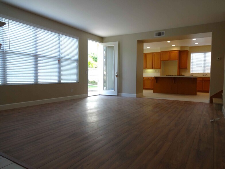 Building Photo - 936 McCall Cir