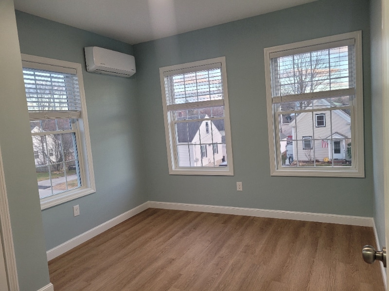 Building Photo - 13 Myrtle St