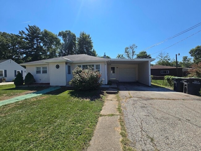 Primary Photo - 5423 Stone Ave
