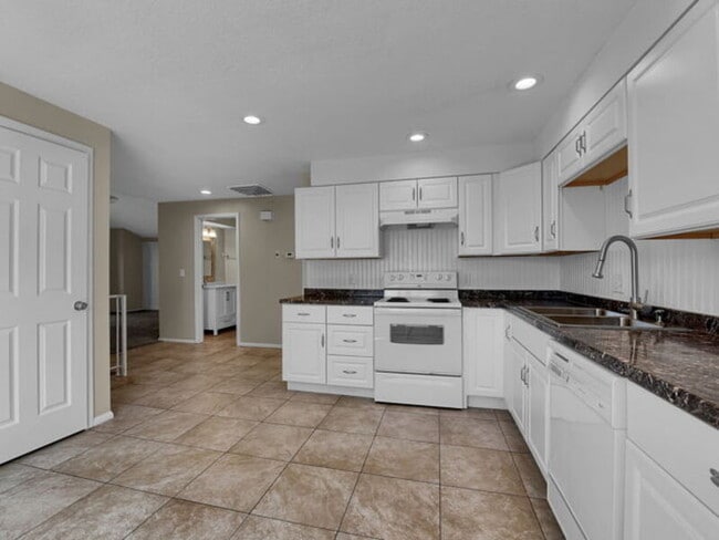 Building Photo - 2799 W 5500 S