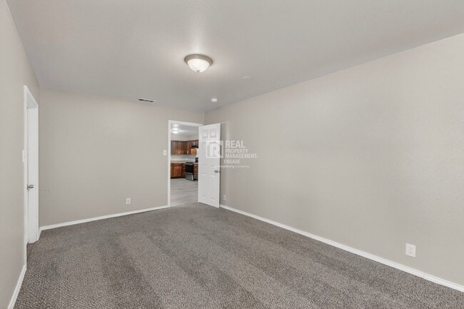 Building Photo - Move-In Ready Arlington Home Near AT&T Stadium for Rent