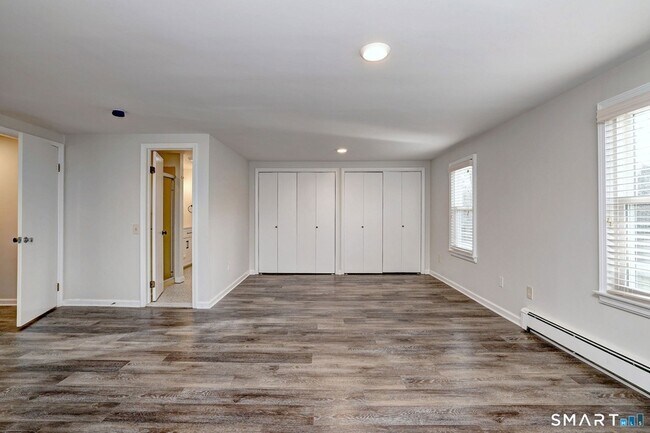 Building Photo - 5160 Madison Ave