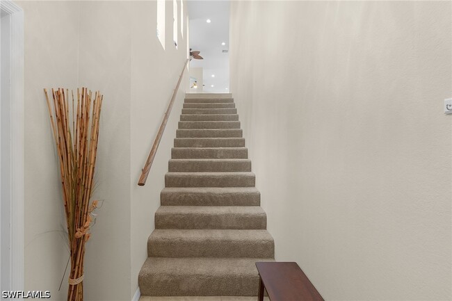 Building Photo - 9651 Spanish Moss Way