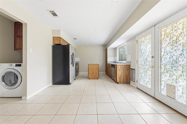 Building Photo - 1516 Circle Ln