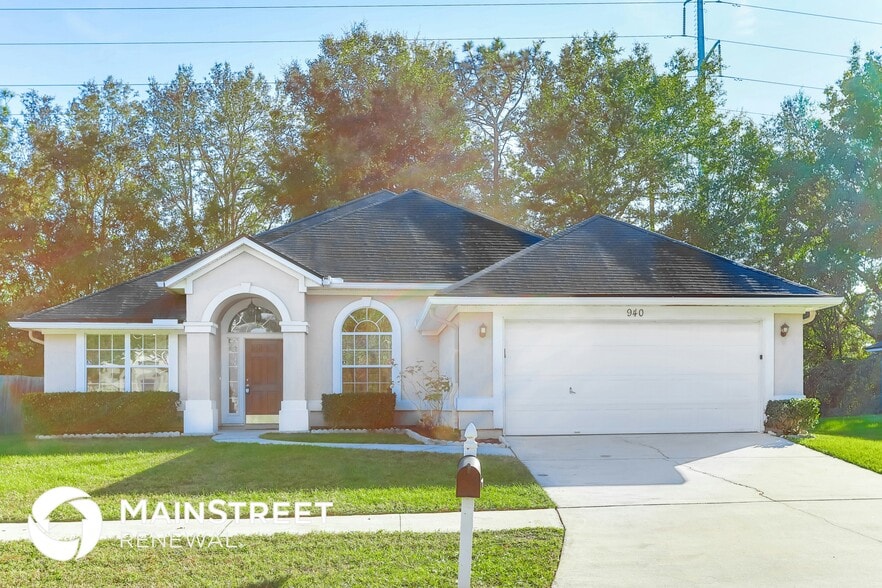 Primary Photo - 940 Ashton Cove Terrace