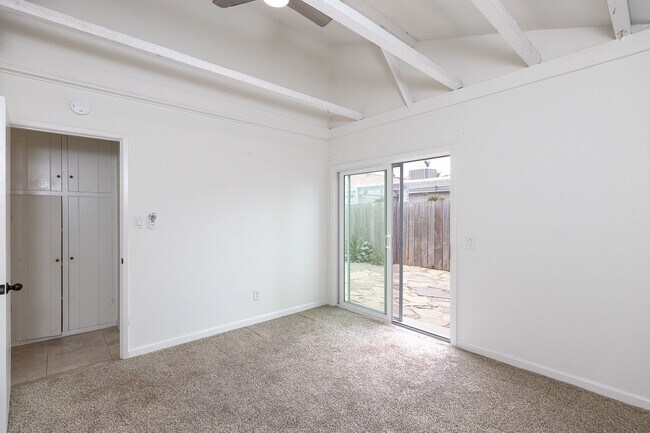 Building Photo - 3 Bedroom + 2 Bathroom Duplex | Silverstrand | Oxnard | Unfurnished